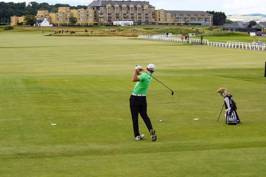 You have time to play golf with your club buddies